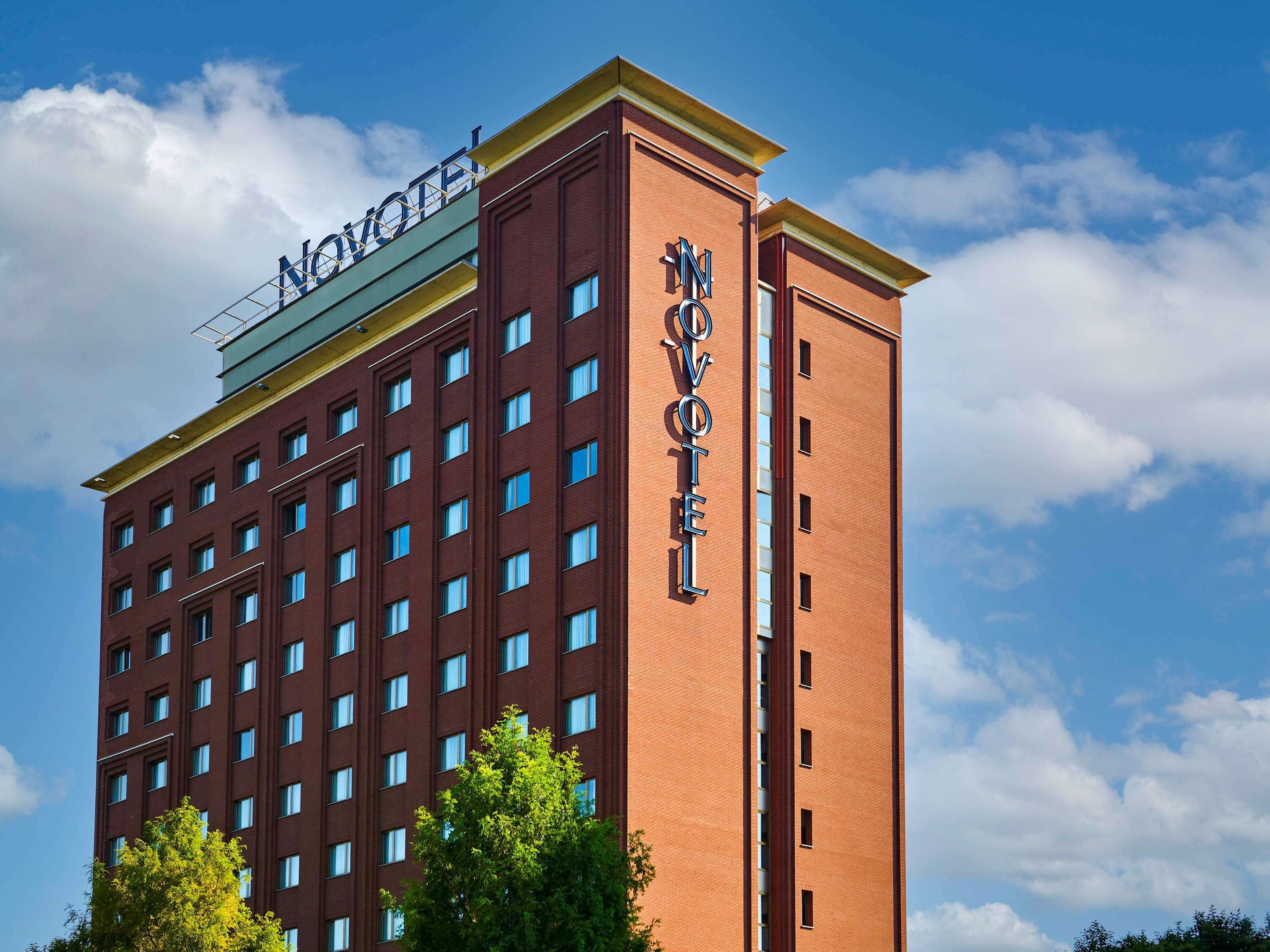 Novotel Torino Corso Giulio Cesare Exterior photo